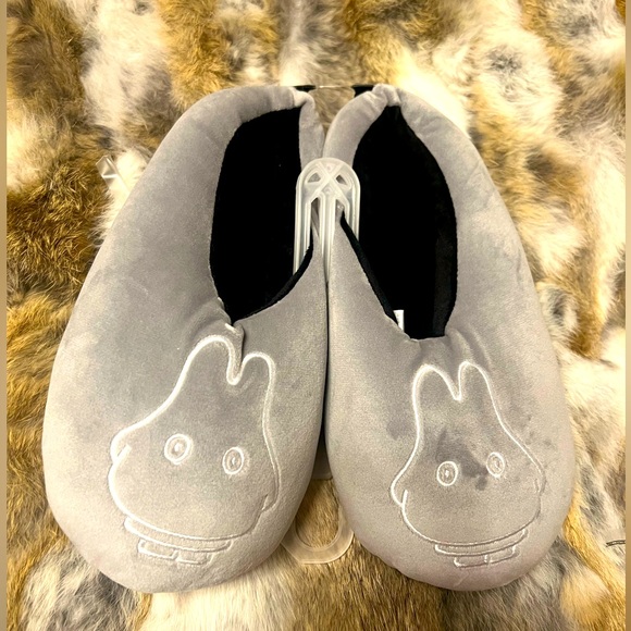 New Rare Childs Miffy Dick Bruna MiffySlippers Size 6-9 Gray Rabbit - Picture 1 of 9